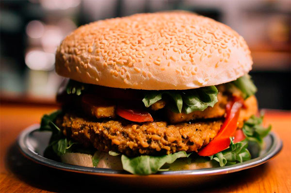 Hamburgueria Vegana: Um Guia Completo para Satisfazer os Desejos de Vegetarianos e Veganos